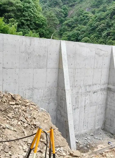 扬州重力式挡土墙
